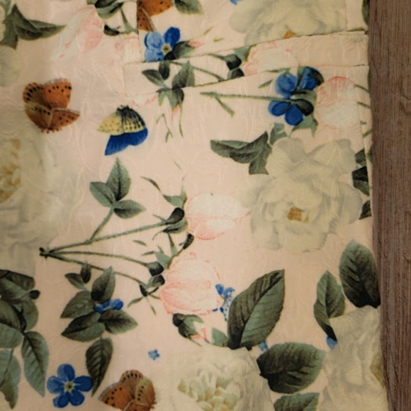 Smashed Lemon Butterfly & Floral Blazer  Size 8 Blush Pink & Multi Colored - Picture 6 of 10